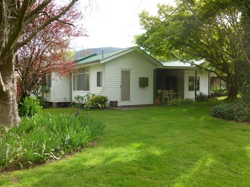 “Narooma” River Road, Jingellic NSW 2642