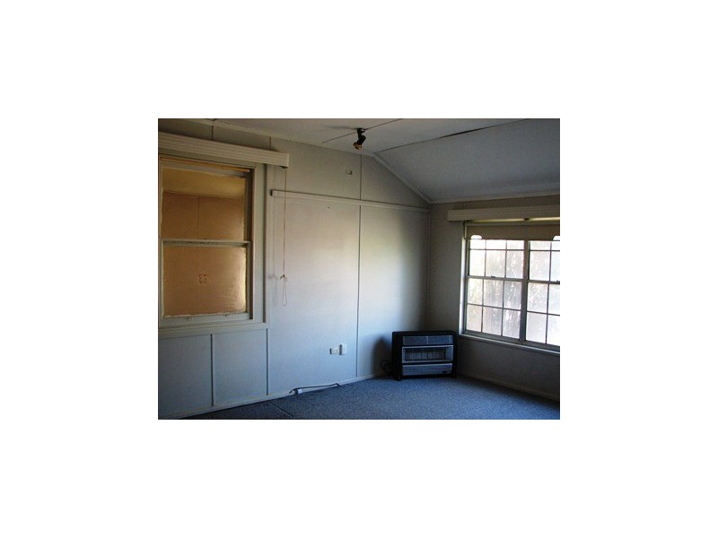 77 Audley, Narrandera NSW 2700