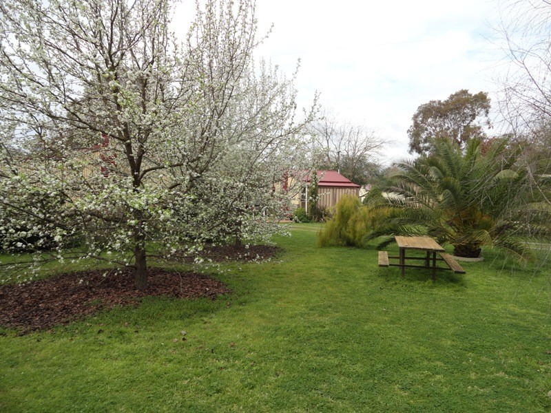 373 Toveys Road, Chiltern VIC 3683