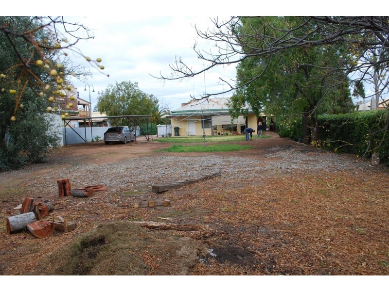 151 High Street, Hillston NSW 2675