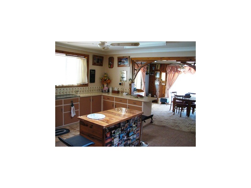 17 Townsend Street, Narrandera NSW 2700