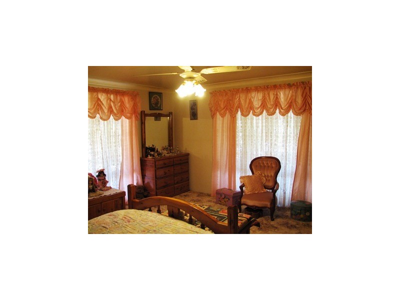 17 Townsend Street, Narrandera NSW 2700