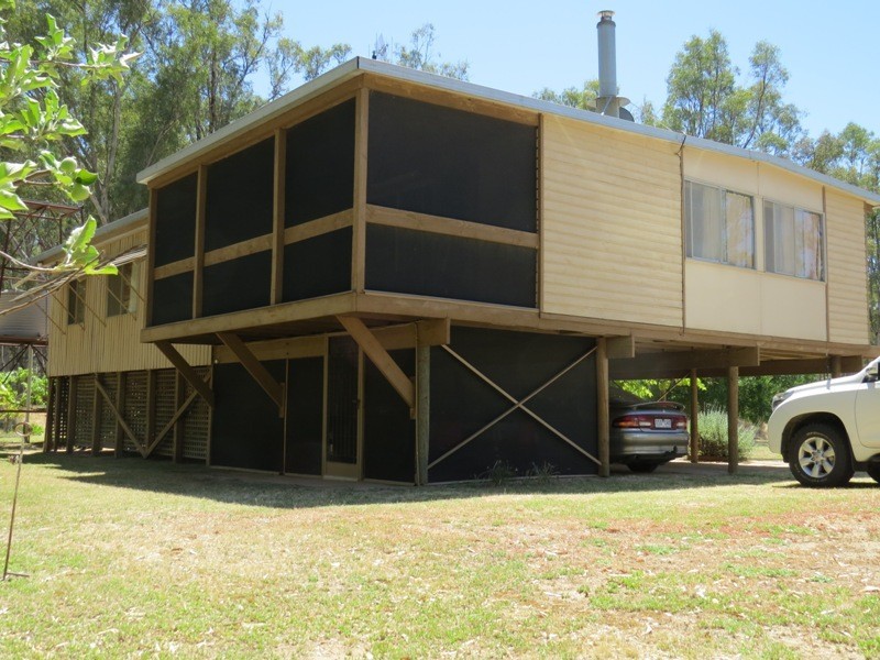 52 STEVENS WEIR ROAD, Deniliquin NSW 2710