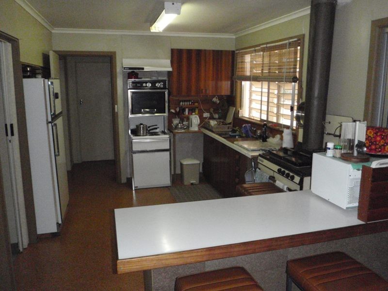 52 STEVENS WEIR ROAD, Deniliquin NSW 2710