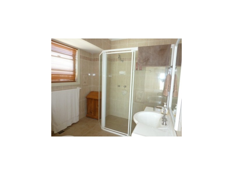 154-162 Market Street, Boorowa NSW 2586