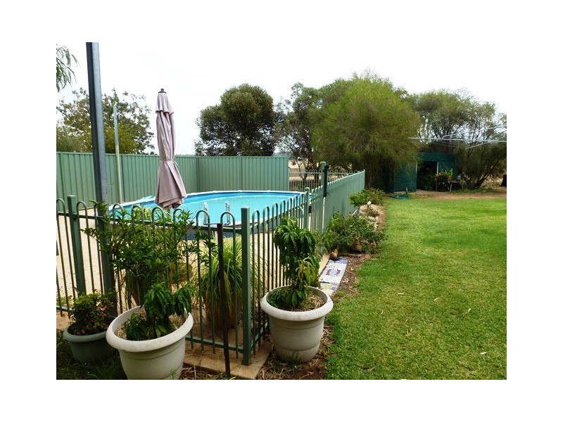Farm 130 Old Common Road, Hay NSW 2711