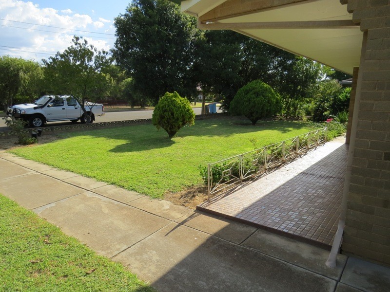 75 Wells, Finley NSW 2713