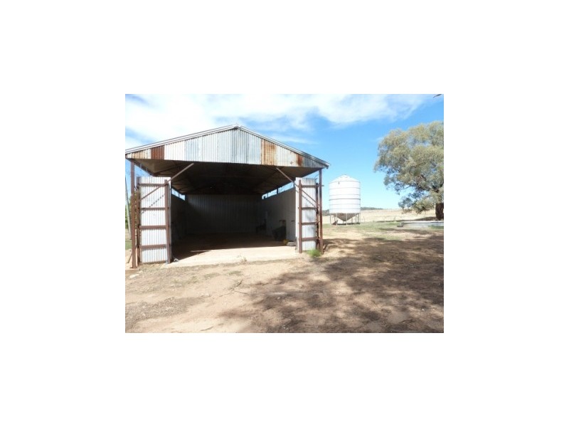 147 Manganese Road, Grenfell NSW 2810