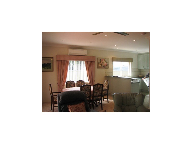 Unit 2, 14 Elwin Street, Narrandera NSW 2700