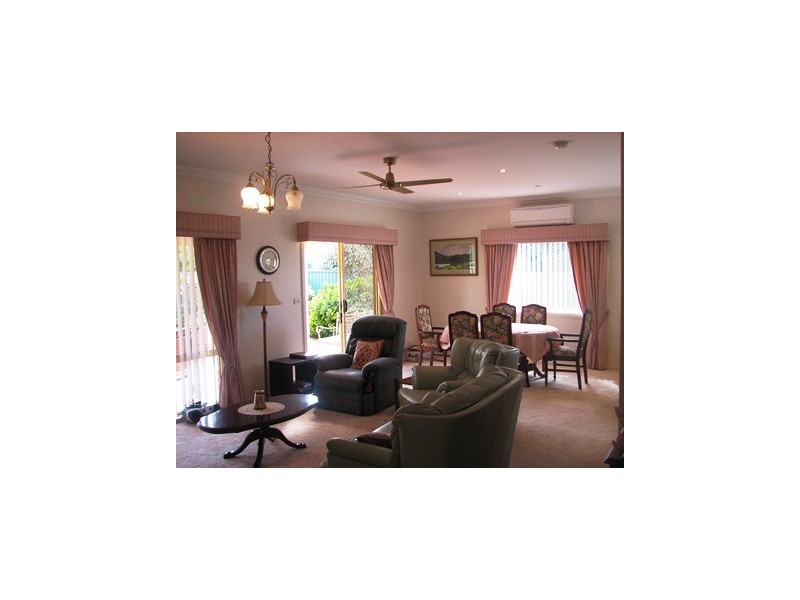 Unit 2, 14 Elwin Street, Narrandera NSW 2700