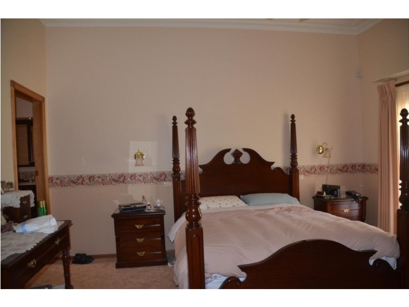 434 Morses Creek Road, Wandiligong VIC 3744