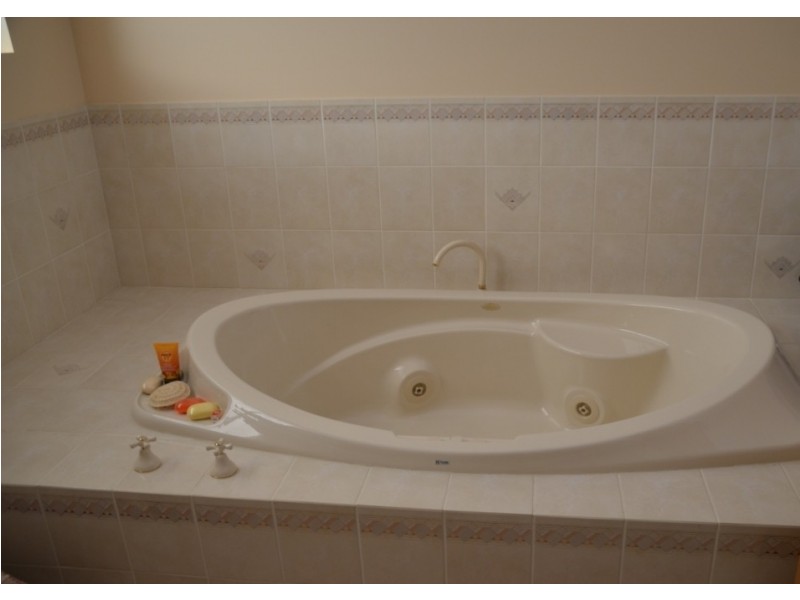 434 Morses Creek Road, Wandiligong VIC 3744