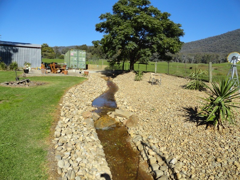 136 Cogdell Lane, Kergunyah VIC 3691