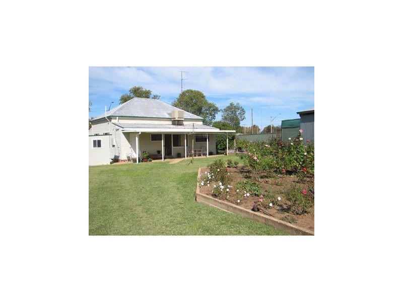 35 Ferrier, Narrandera NSW 2700