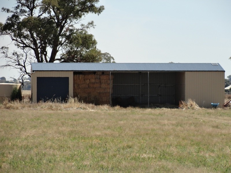 Murray Valley Highway (Cnr Trimbles Lane), Rutherglen VIC 3685