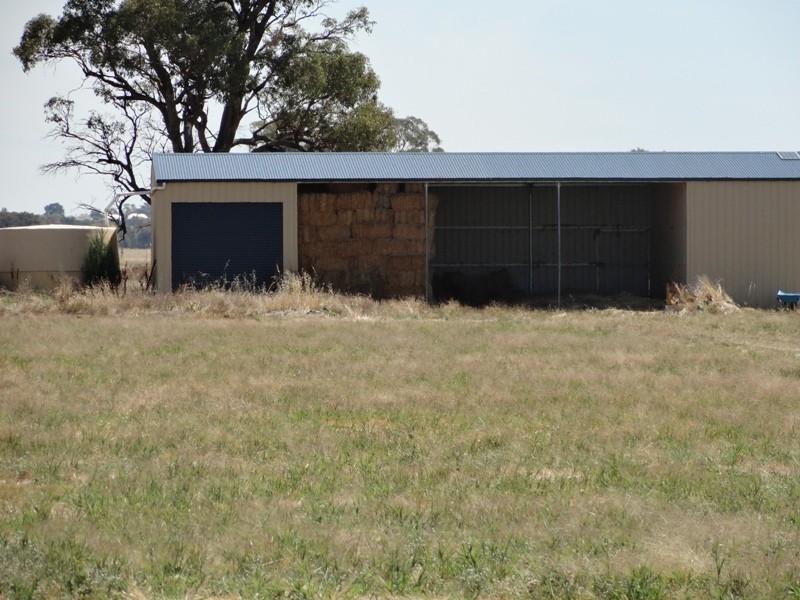 Murray Valley Highway (Cnr Trimbles Lane), Rutherglen VIC 3685