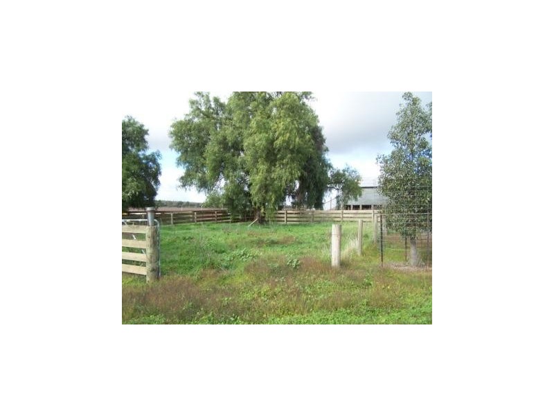 1775 Sturt Highway, Wagga Wagga NSW 2650