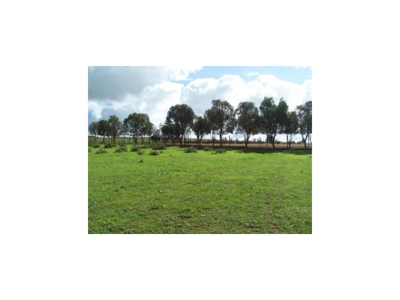 1775 Sturt Highway, Wagga Wagga NSW 2650