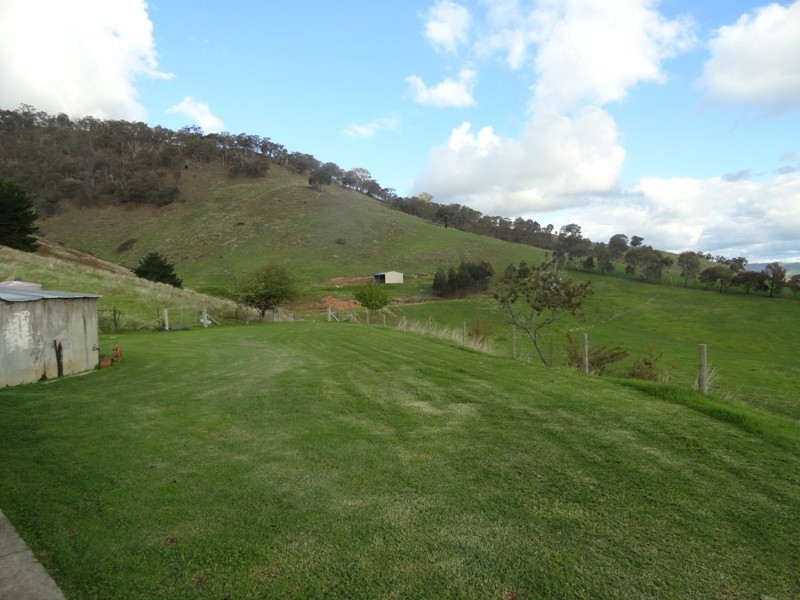 132 Bryants Gap Road, Charleroi VIC 3695