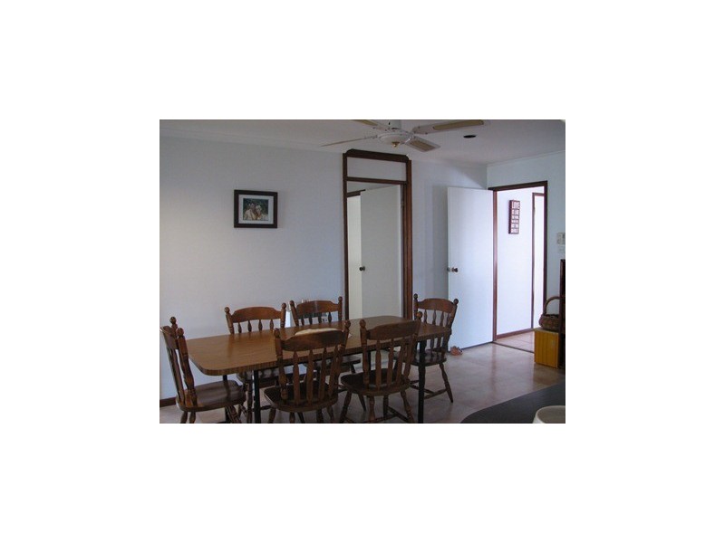 140 Audley Street, Narrandera NSW 2700