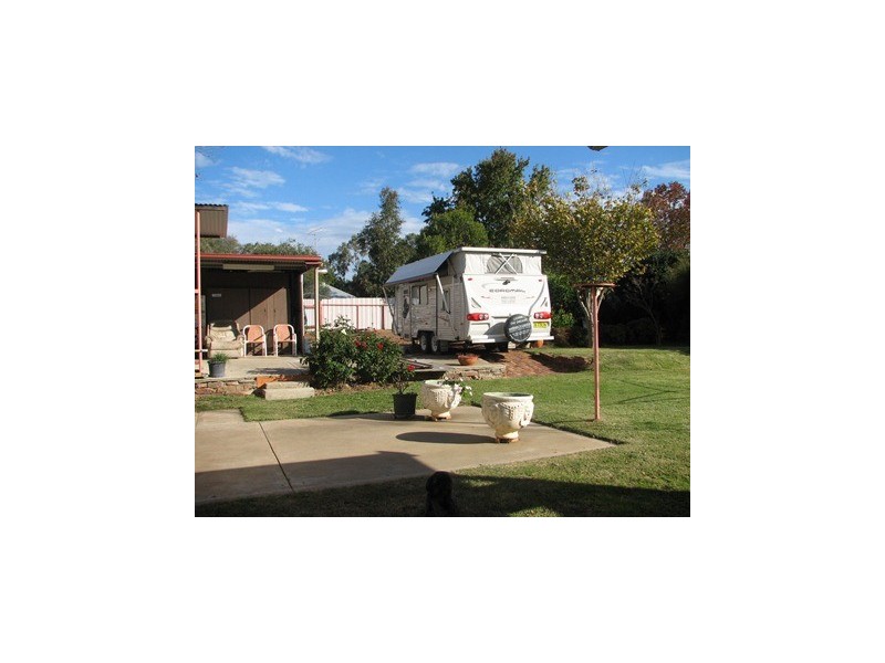 140 Audley Street, Narrandera NSW 2700