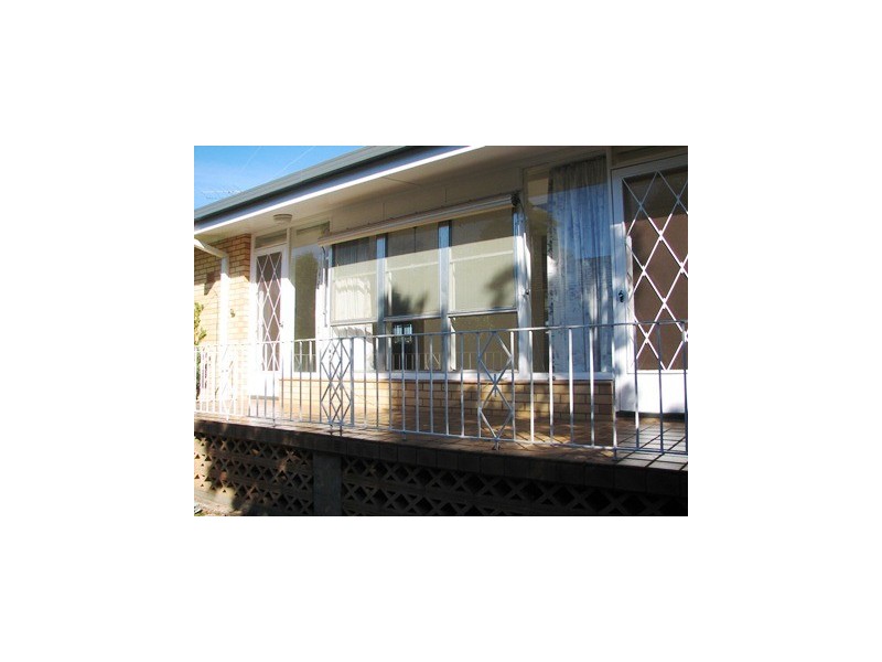 5 Shady Street, Narrandera NSW 2700