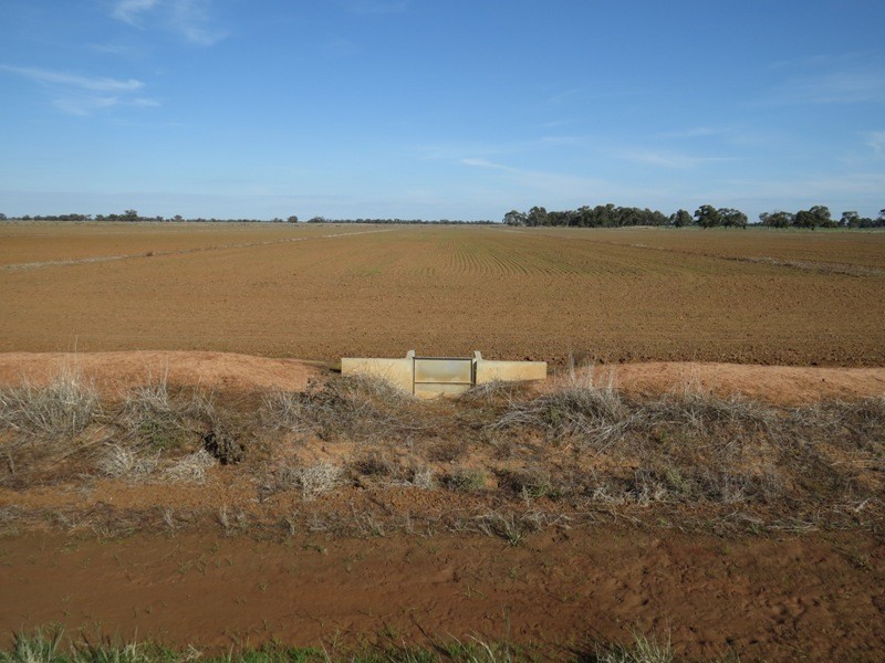 RMB 185 Hetherington Road, Deniliquin NSW 2710