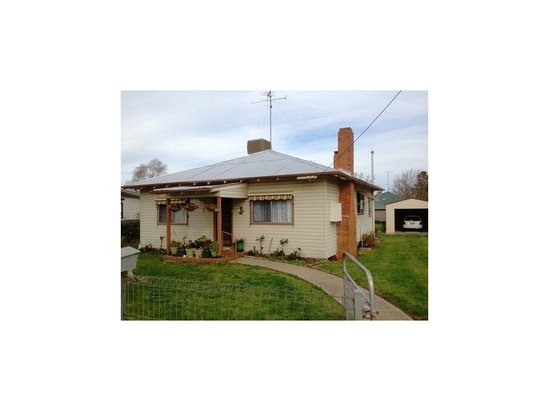 10 Crown, Narrandera NSW 2700