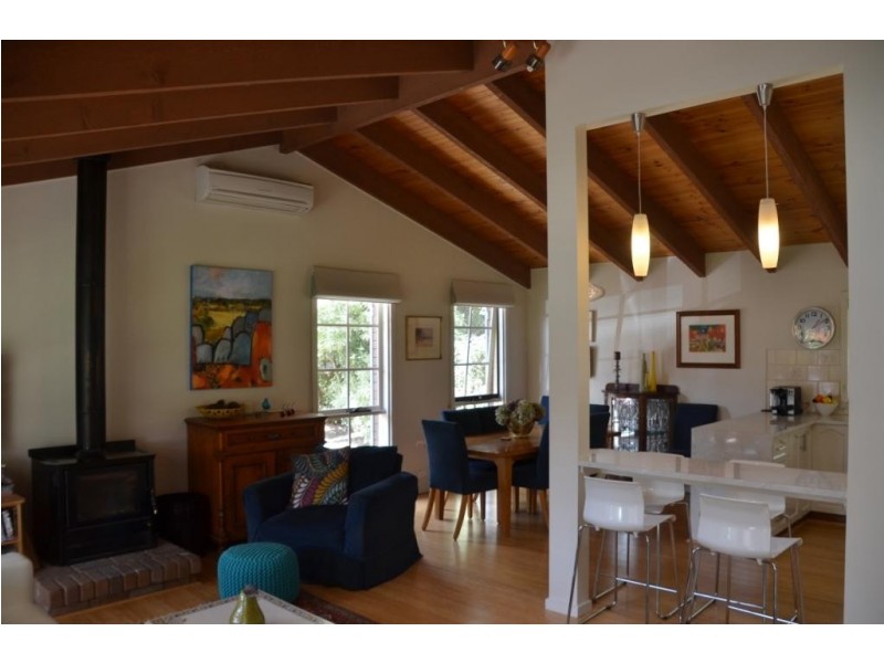 14 Gavan Street, Bright VIC 3741