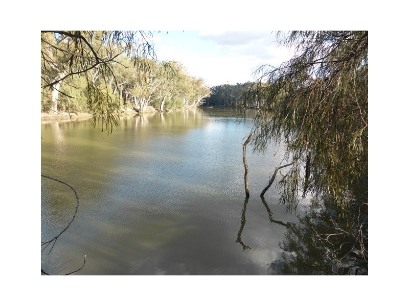 | Noongaburra-Yarrawah Irrigation, Hay NSW 2711