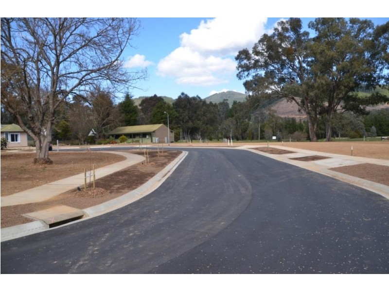 LOT 2-3, 6-9 Karnu Court, Bright VIC 3741