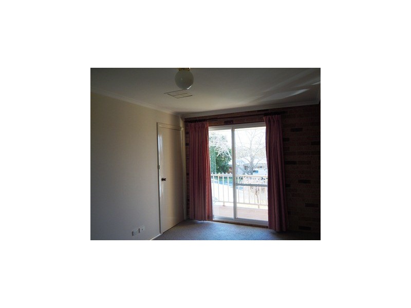 22 Riverine Street, Narrandera NSW 2700