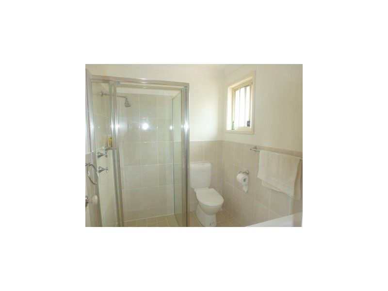 106-108 Court Street, Boorowa NSW 2586