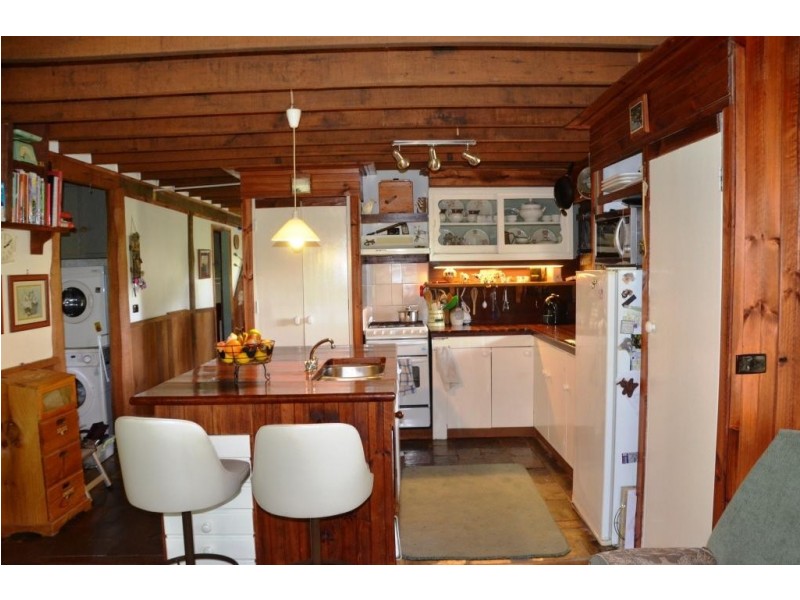 242 Hughes Lane, EUROBIN Via, Bright VIC 3741