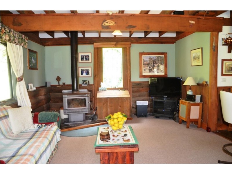 242 Hughes Lane, EUROBIN Via, Bright VIC 3741