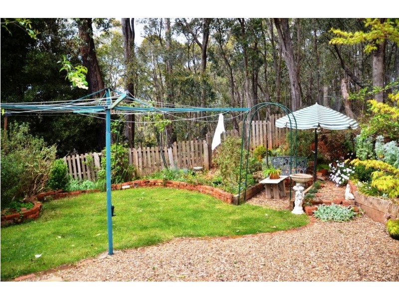 242 Hughes Lane, EUROBIN Via, Bright VIC 3741