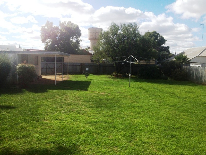 67 Hebden, Lockhart NSW 2656