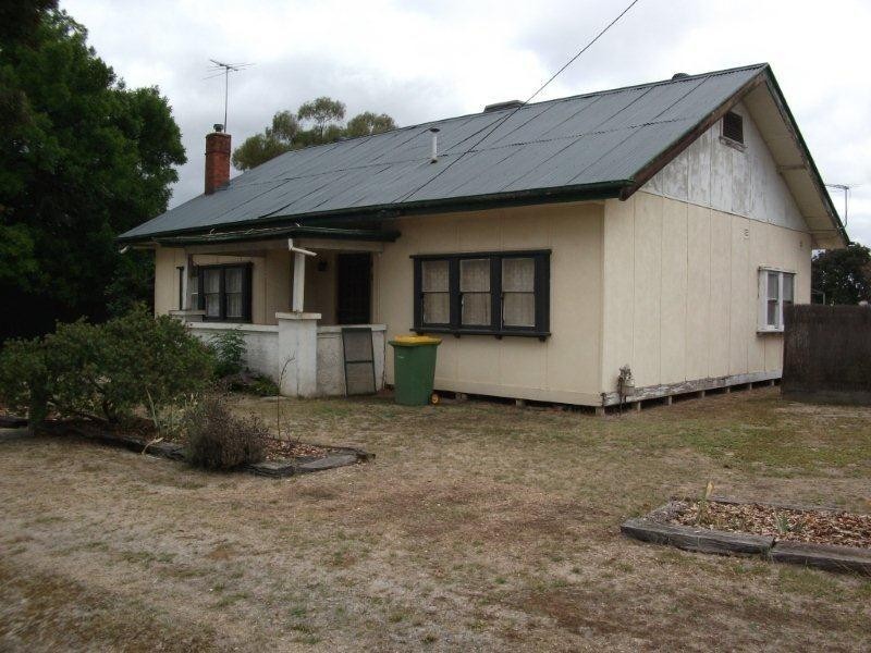 2 South Street, Culcairn NSW 2660