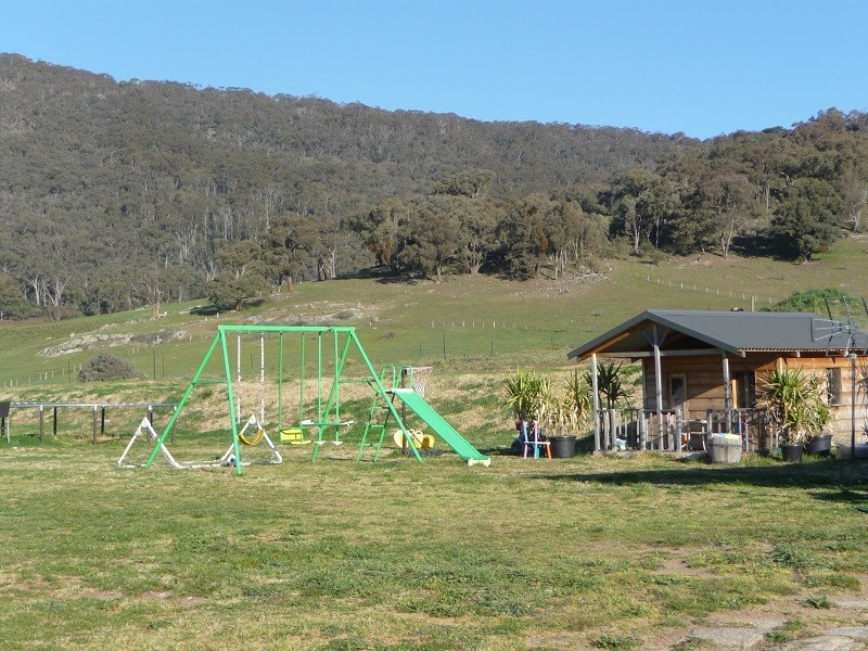 3 Horsley Road, Tumbarumba NSW 2653