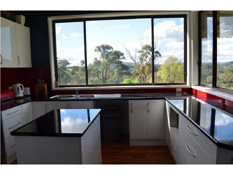 3 Horsley Road, Tumbarumba NSW 2653