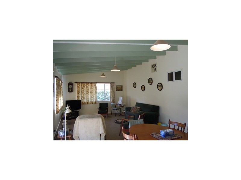8 Argyle Street, Narrandera NSW 2700