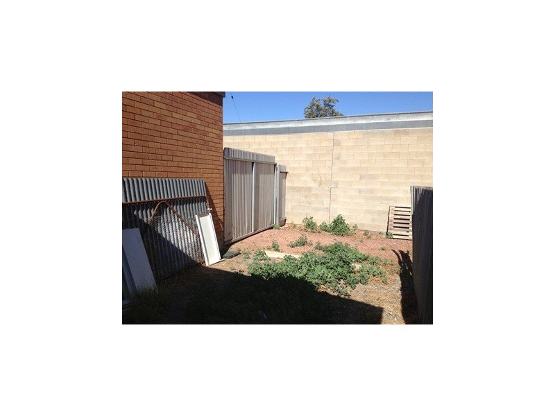 97 East Street, Narrandera NSW 2700