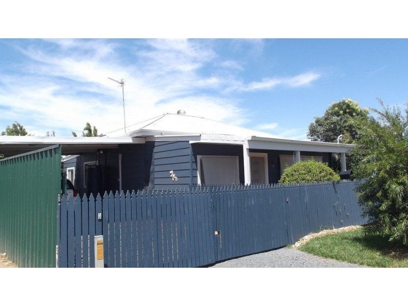 496 Cadell Street, Hay NSW 2711