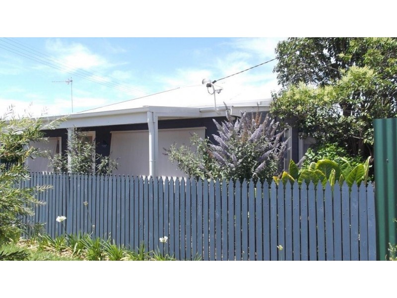 496 Cadell Street, Hay NSW 2711