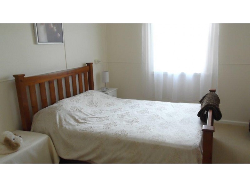 496 Cadell Street, Hay NSW 2711