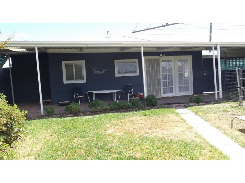 496 Cadell Street, Hay NSW 2711