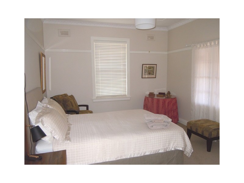 24 Roberts Street, Narrandera NSW 2700