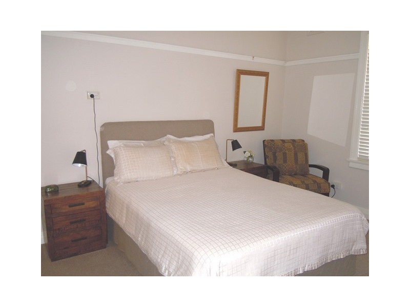 24 Roberts Street, Narrandera NSW 2700