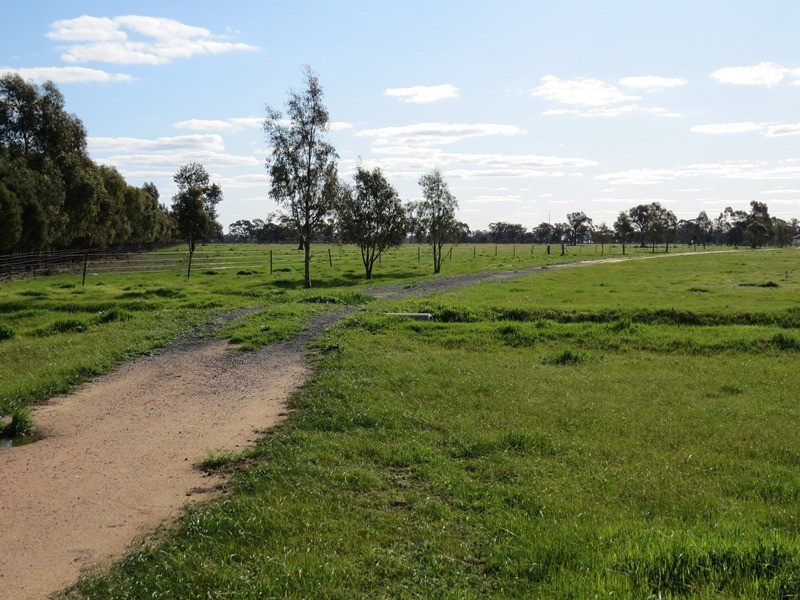 5227 Cobb Highway, Deniliquin NSW 2710