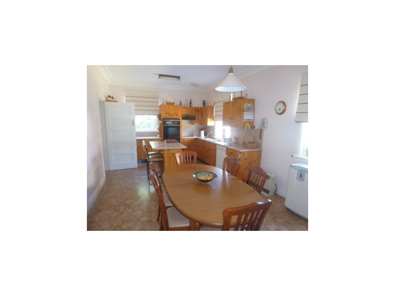 43 Marsden, Boorowa NSW 2586